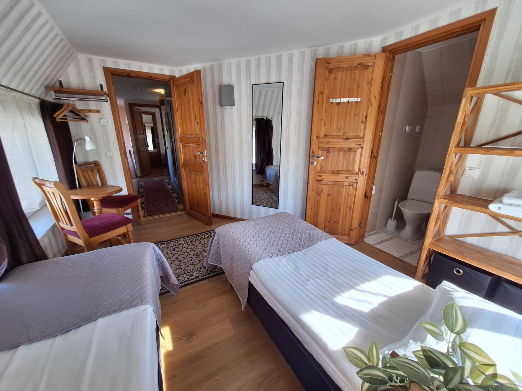 קורסארה Kraavi Guest Hostel מראה חיצוני תמונה